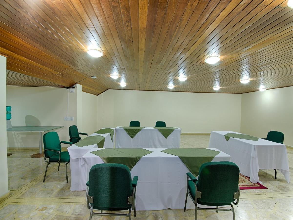 Hotel Golden Park Curitiba By Nacional Inn エクステリア 写真