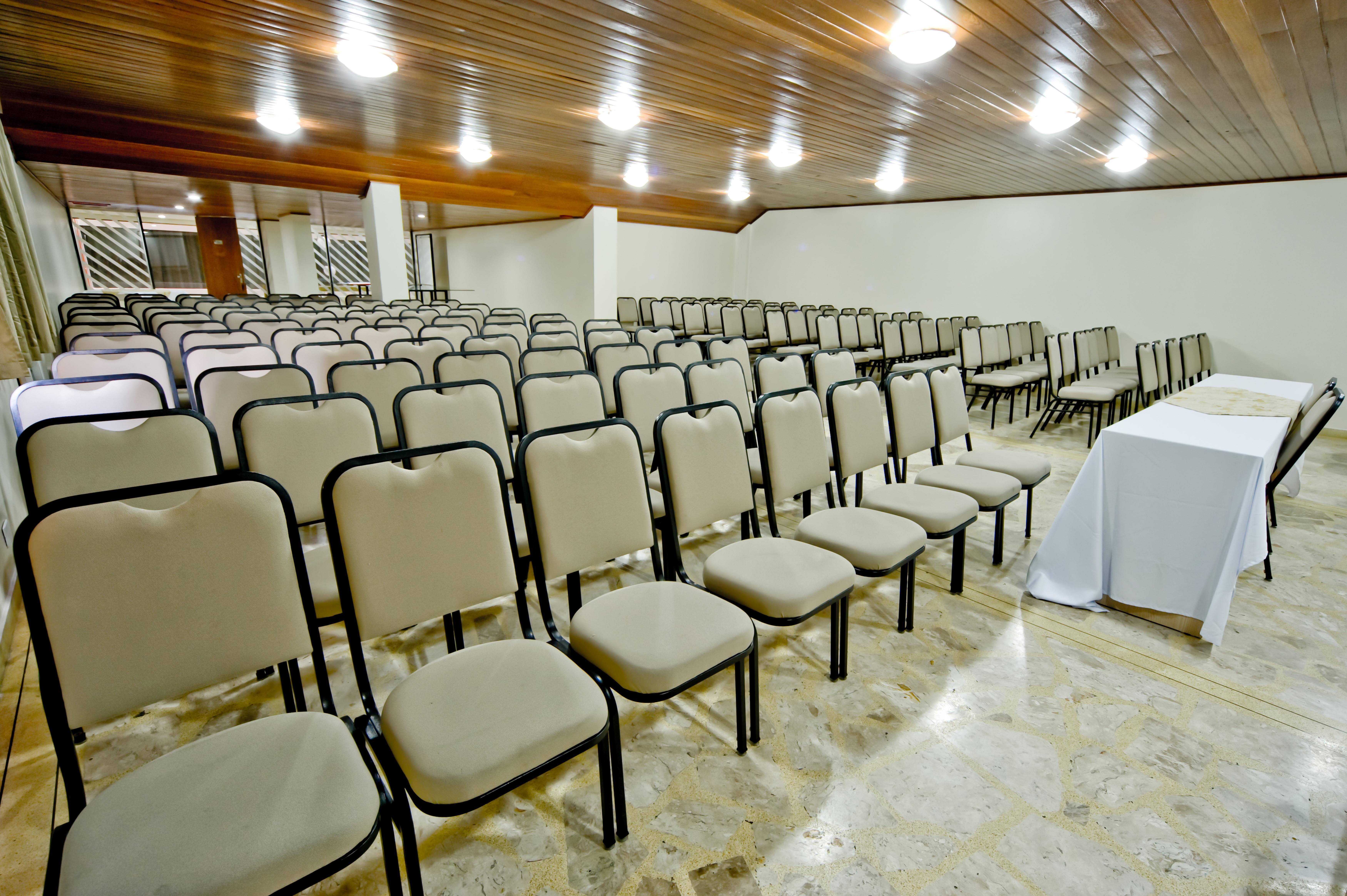 Hotel Golden Park Curitiba By Nacional Inn エクステリア 写真