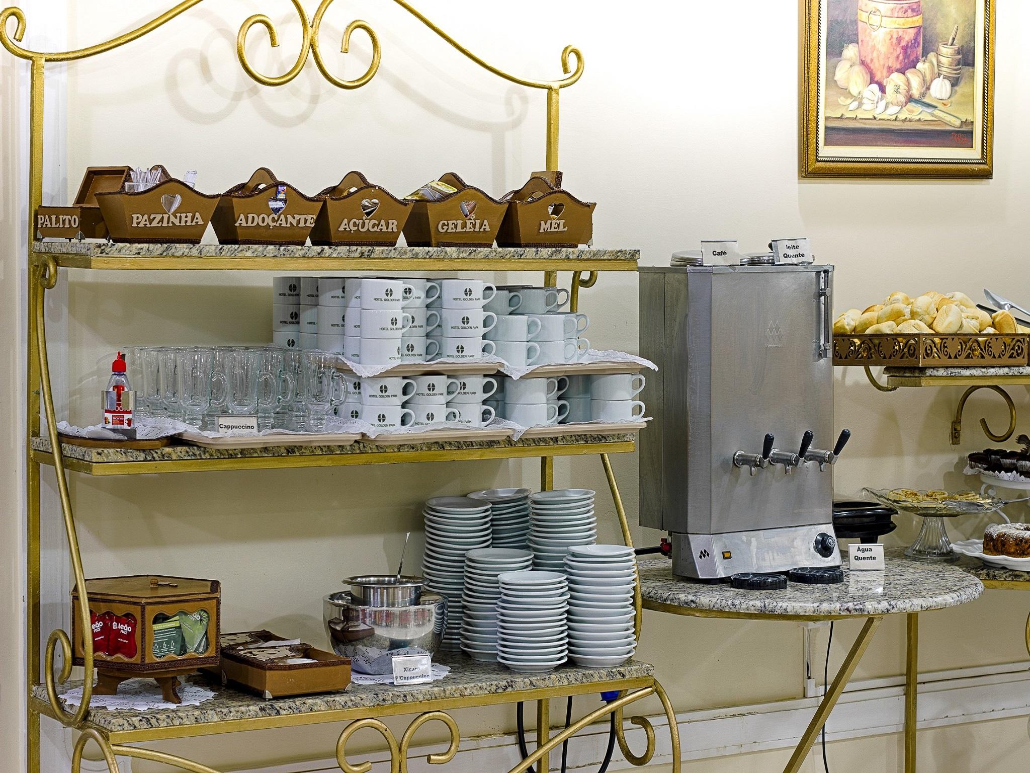 Hotel Golden Park Curitiba By Nacional Inn エクステリア 写真