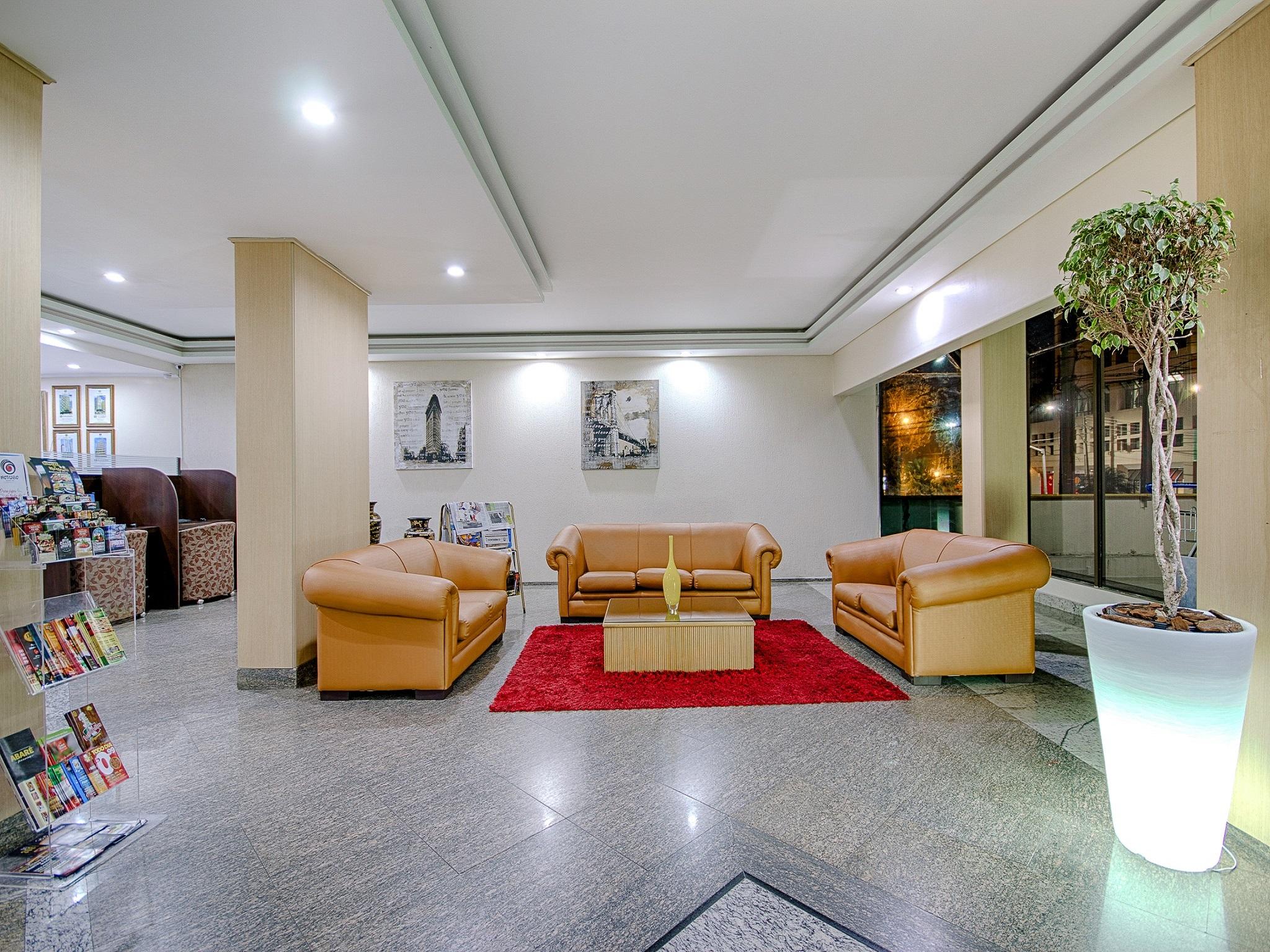 Hotel Golden Park Curitiba By Nacional Inn エクステリア 写真