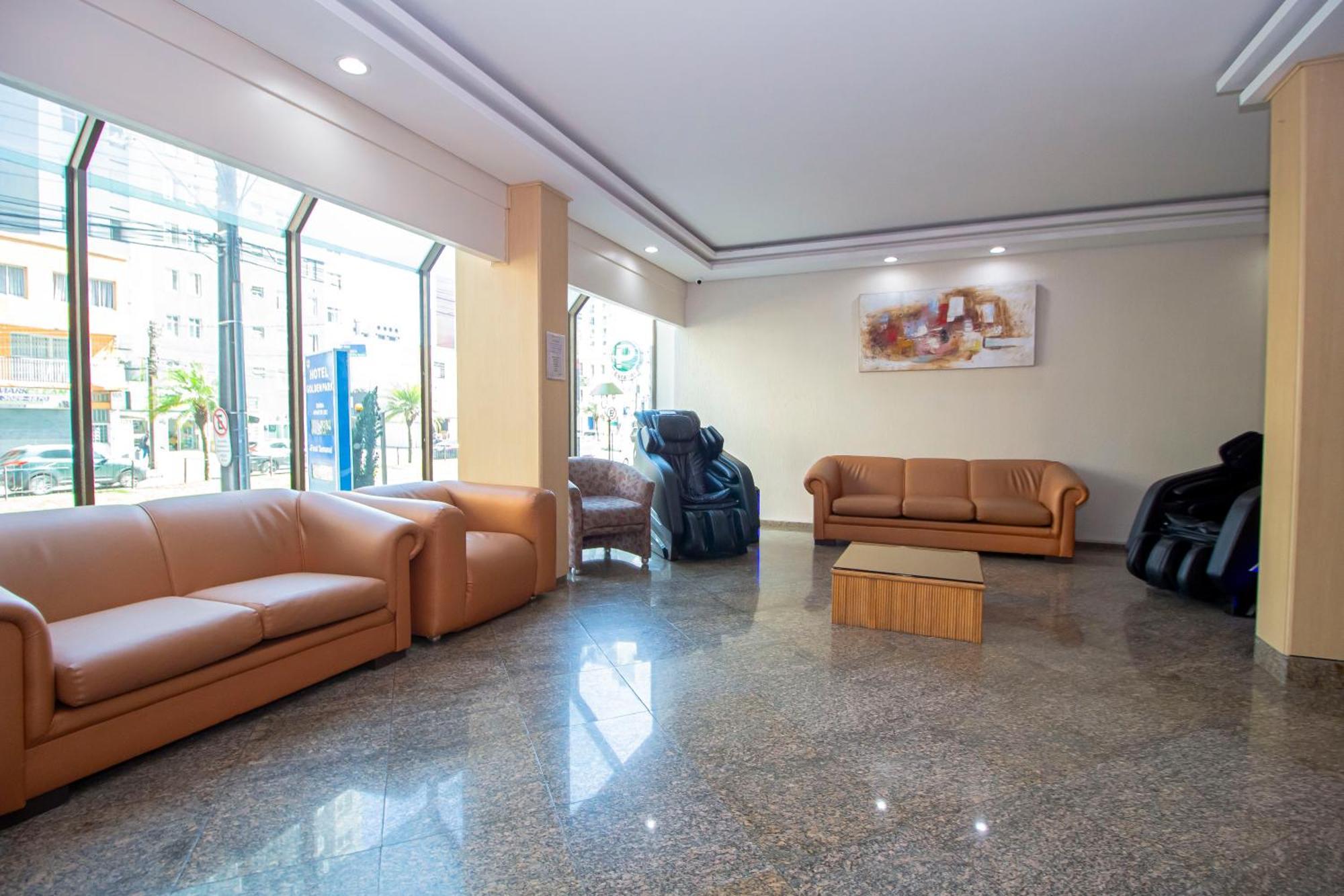 Hotel Golden Park Curitiba By Nacional Inn エクステリア 写真