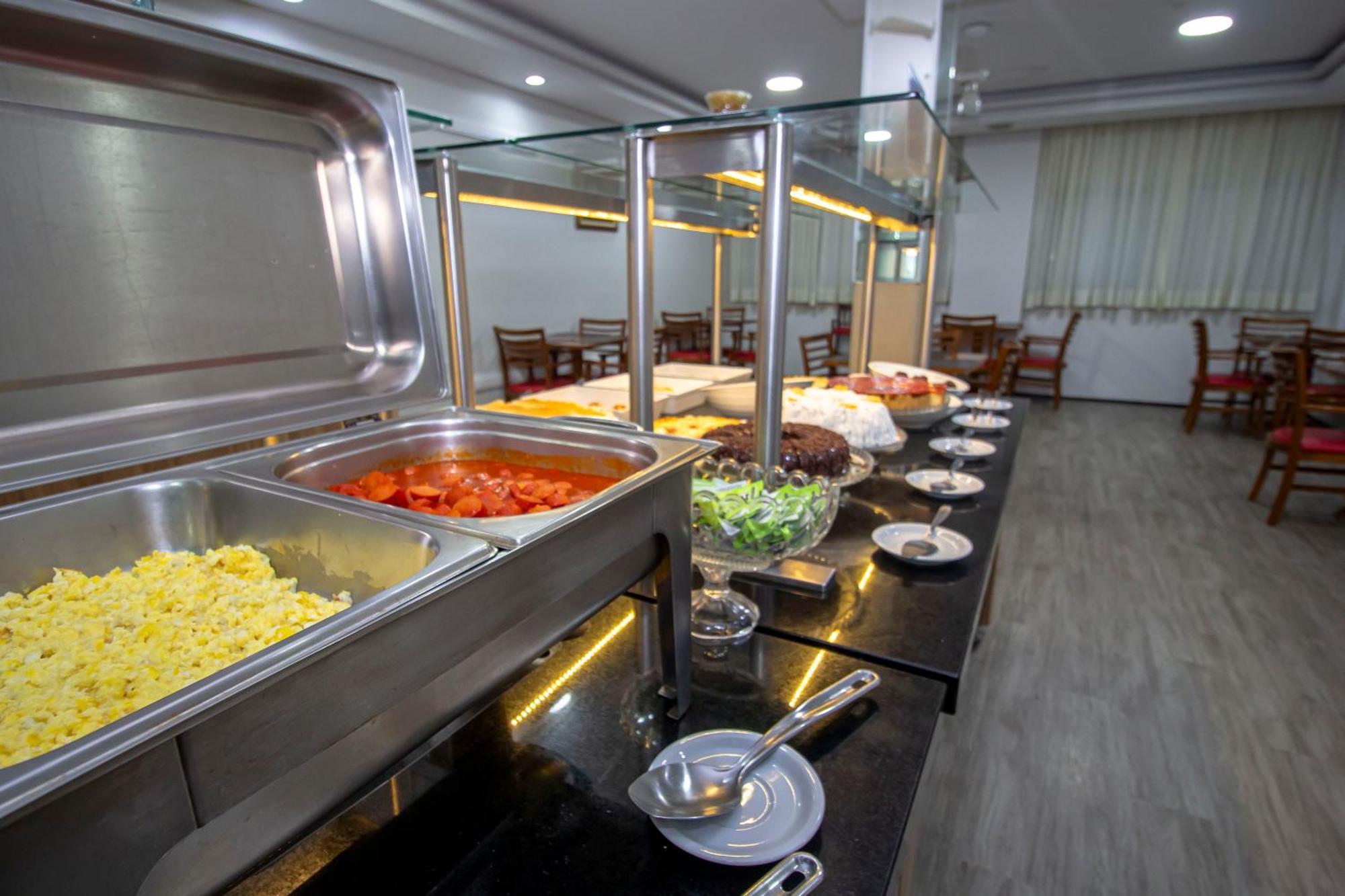 Hotel Golden Park Curitiba By Nacional Inn エクステリア 写真