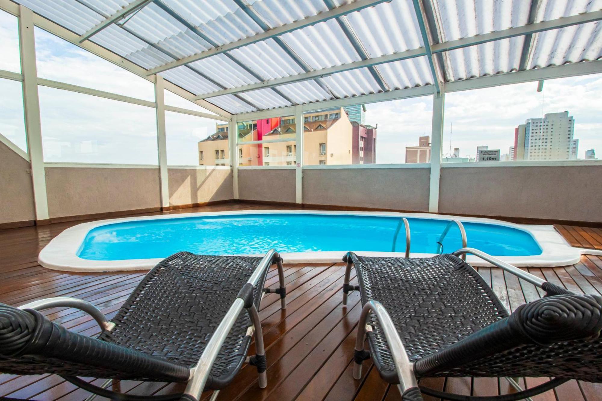 Hotel Golden Park Curitiba By Nacional Inn エクステリア 写真